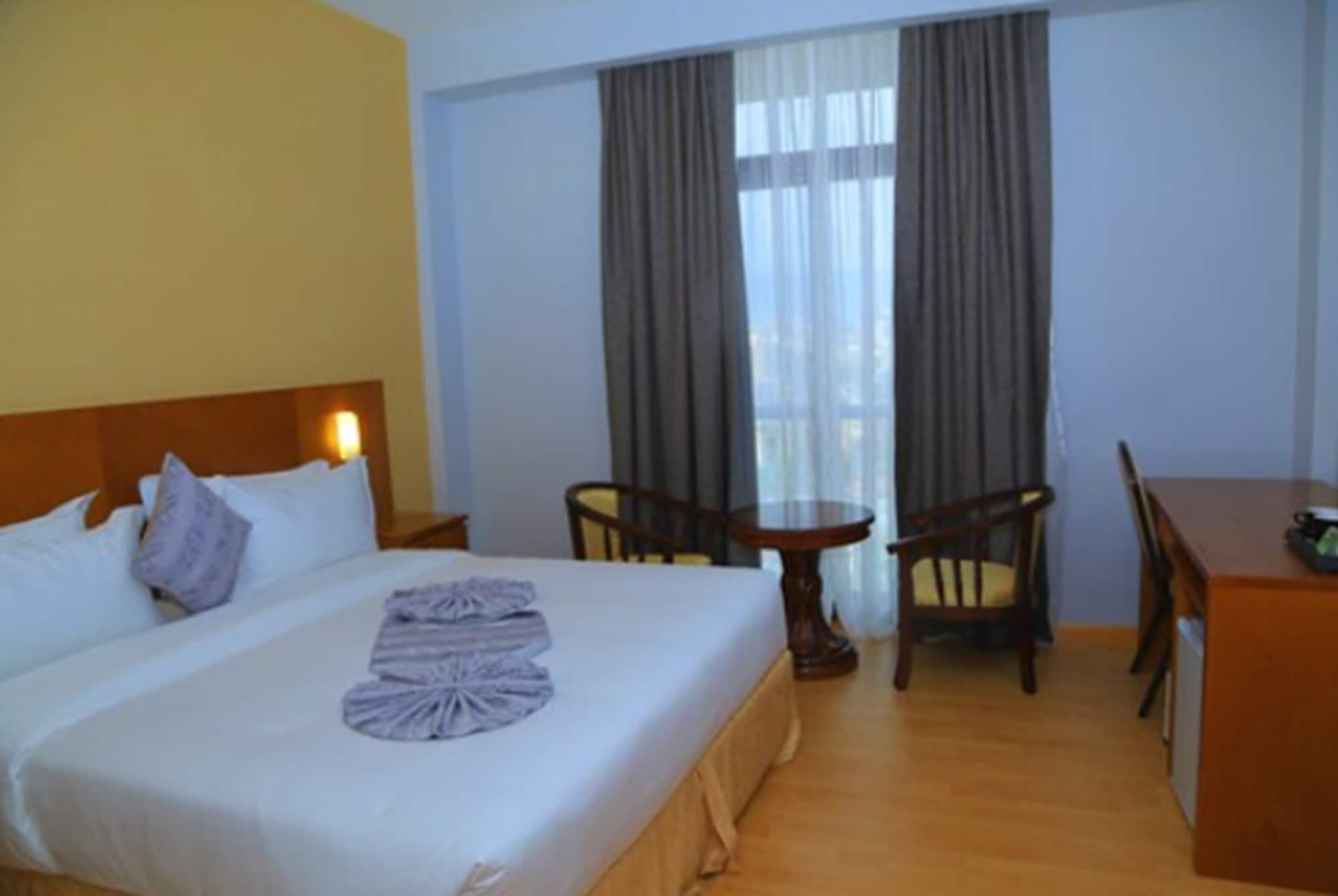 Azzeman Hotel Аддис-Абеба Экстерьер фото